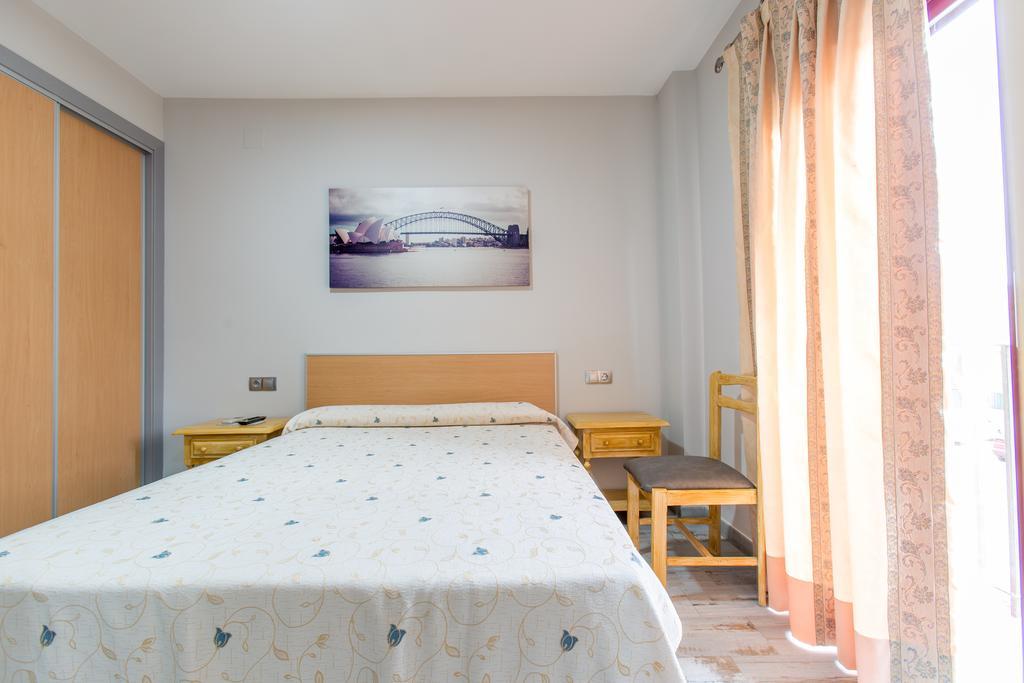 Olympia Ronda Hostel El Puig  Εξωτερικό φωτογραφία