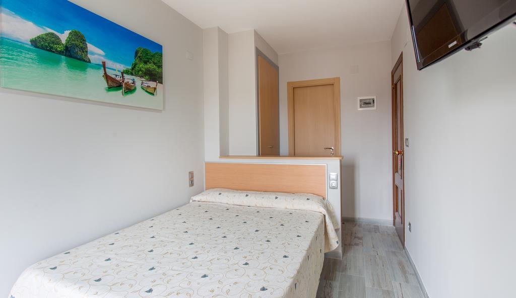 Olympia Ronda Hostel El Puig  Εξωτερικό φωτογραφία