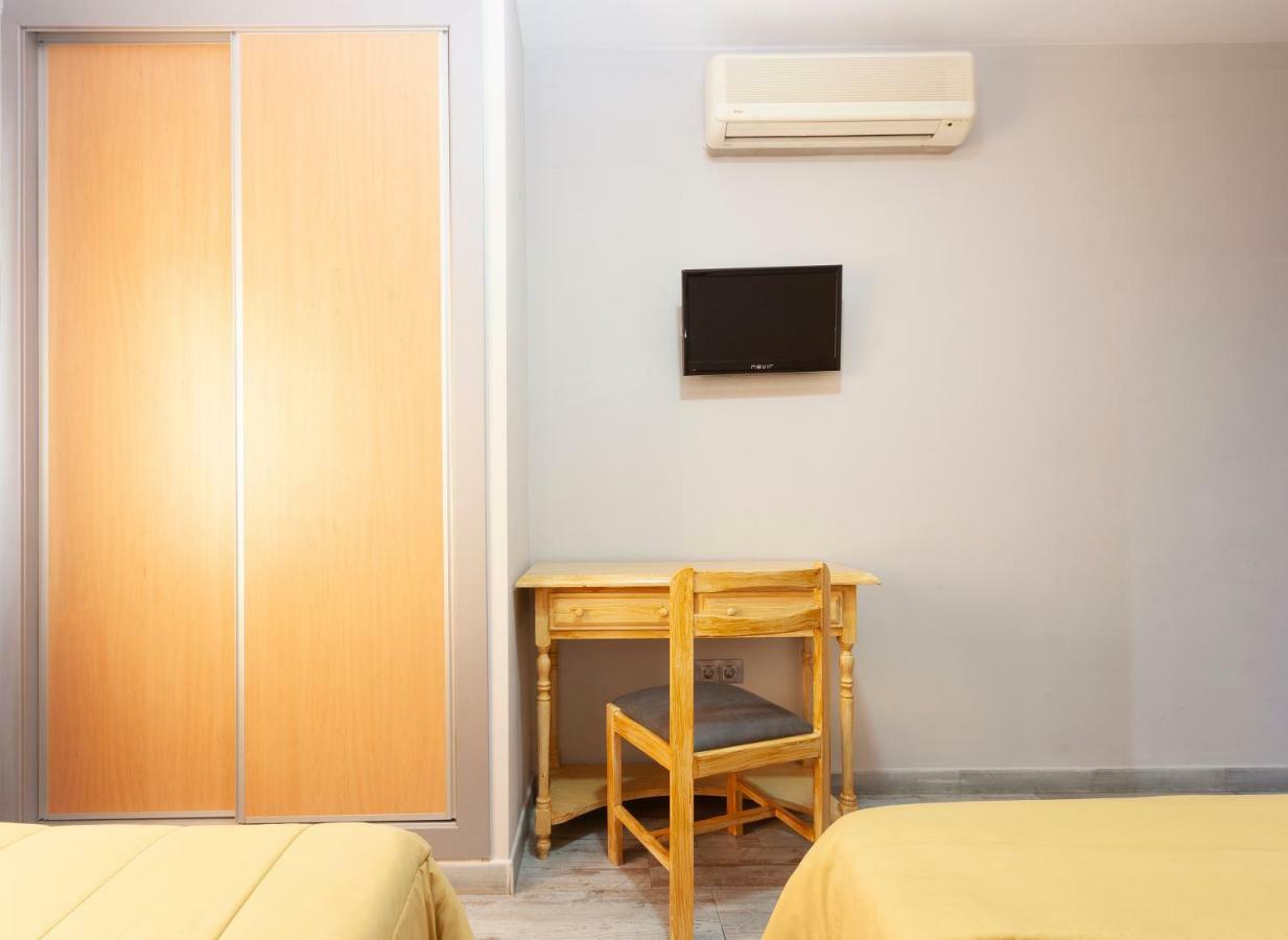 Olympia Ronda Hostel El Puig  Εξωτερικό φωτογραφία